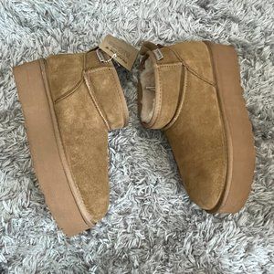 BearPaw Platform Suede wool lining fur sheep Boots 8 short mini ankl…